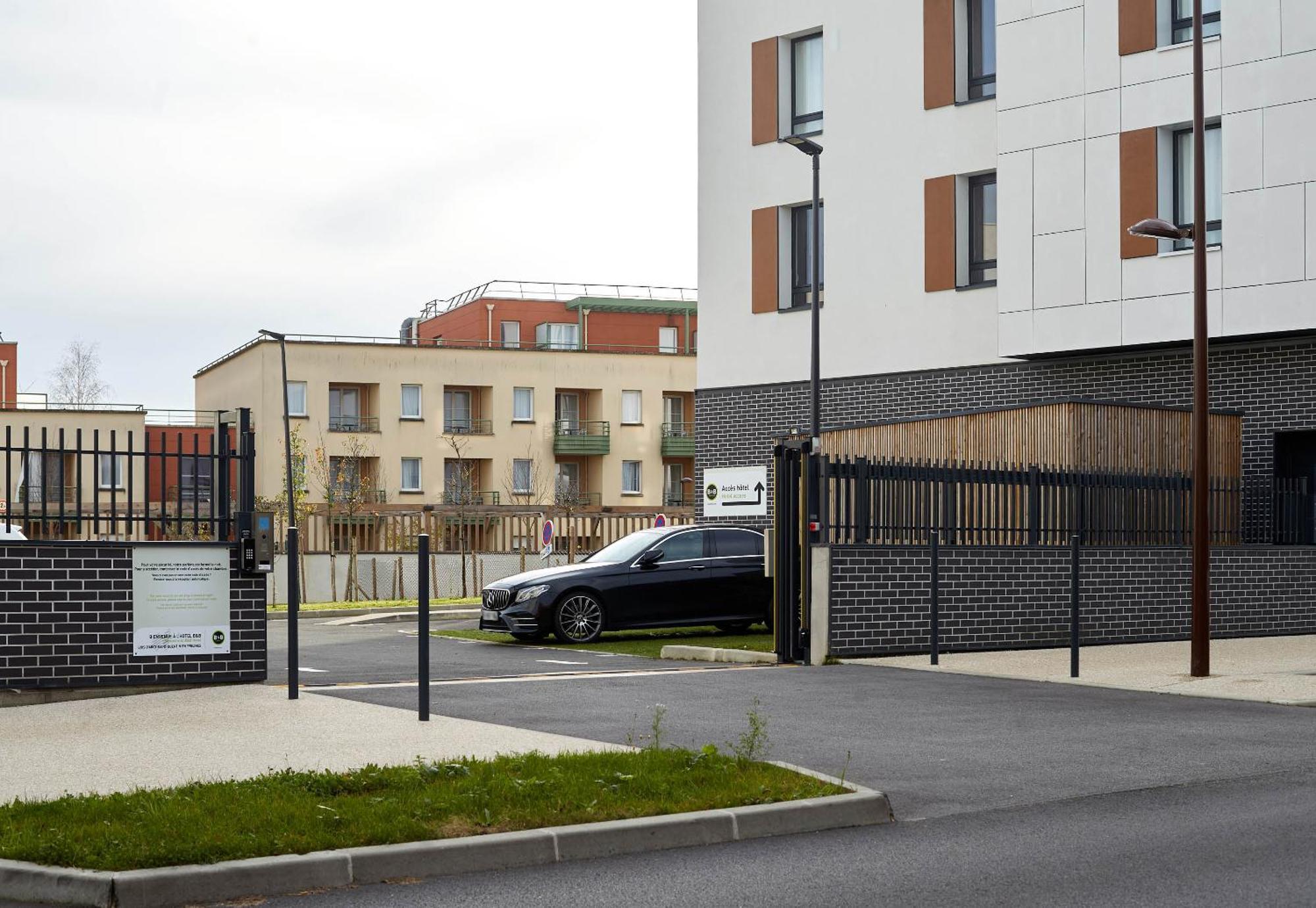 B&B Hotel Bois D'Arcy Saint Quentin En Yvelines Exterior foto